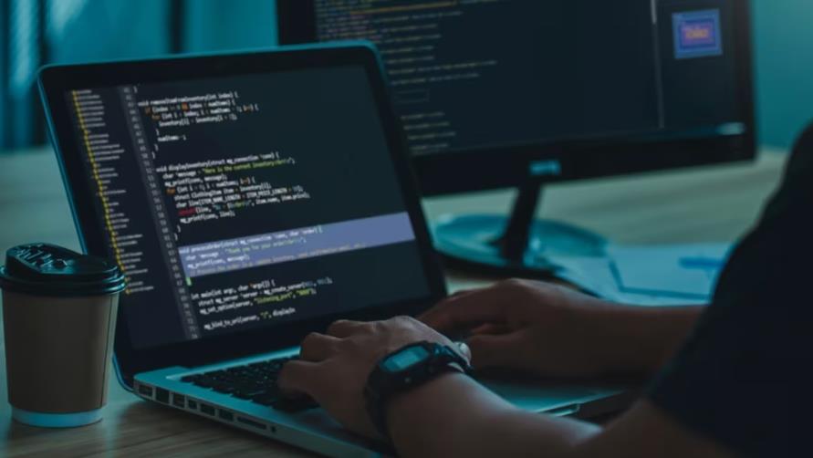 从“能用”到“易用”:信创国产化用户体验优化的三大关键策略
